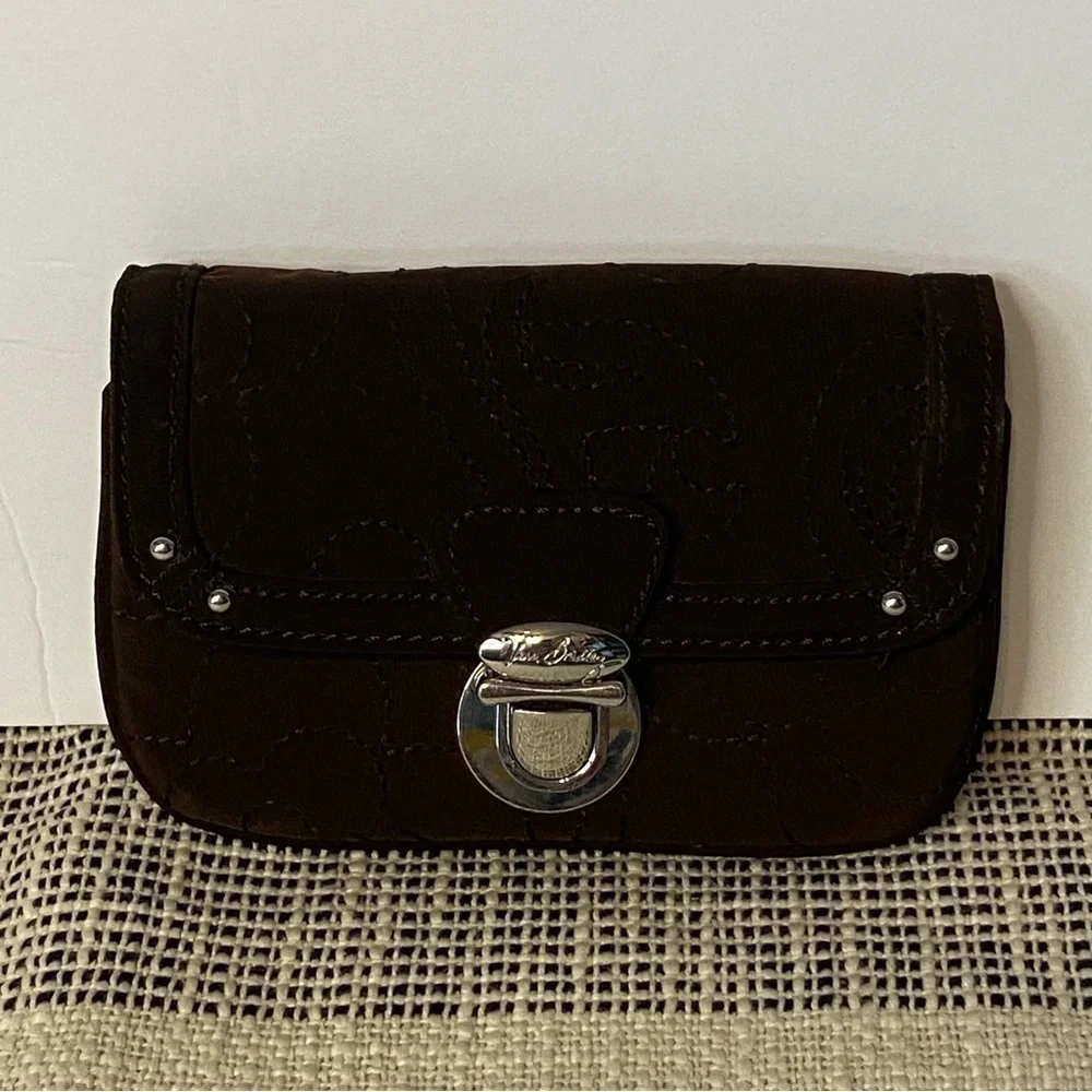 VERA BRADLEY / Espresso Flap ID Key Chain Wallet
